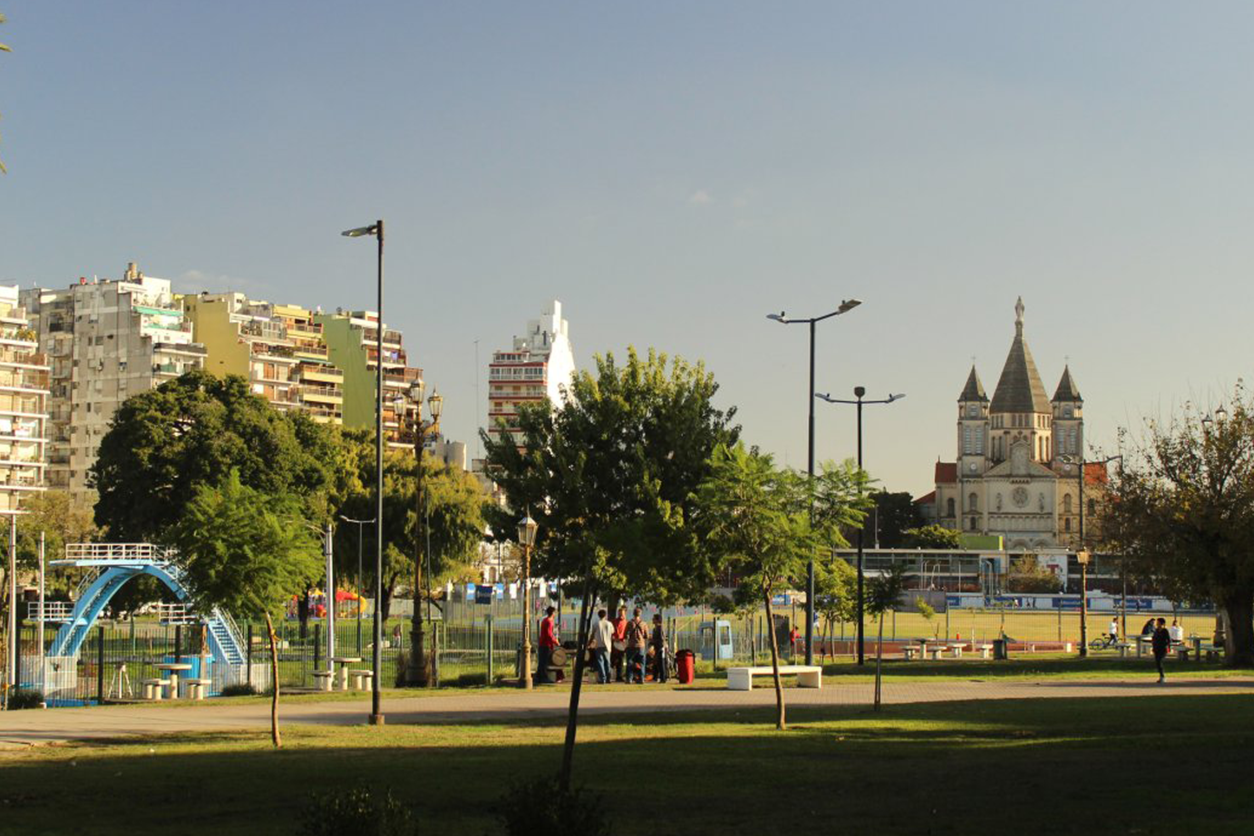 Villa del Parque Un barrio verde con calidad de vida.